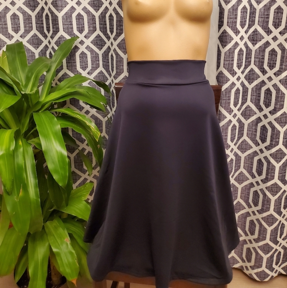 Beautiful Dark Navy Blue Skirt Large